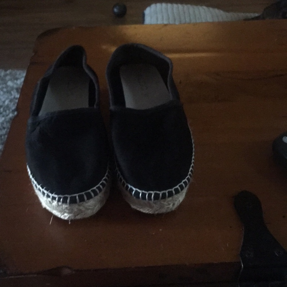 Adolfo black shoes